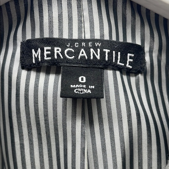 J Crew Gray Wool Suit Jacket with Structured Fit and Notched Lapels Size 0 - Picture 3 of 6